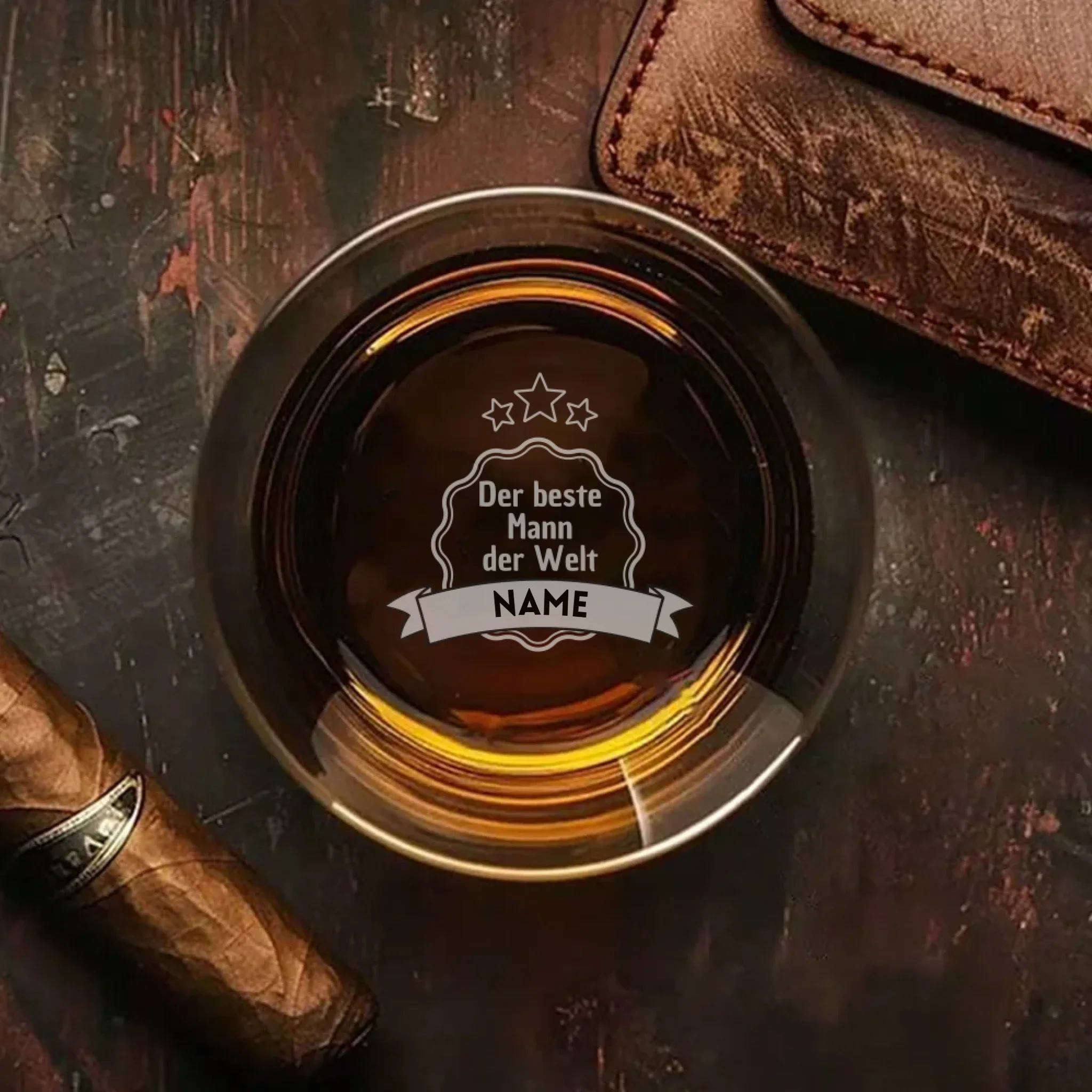 Verre à whisky personnalisé avec votre propre gravure sur le fond - verre en cristal avec le nom "le meilleur homme du monde", cadeau individuel